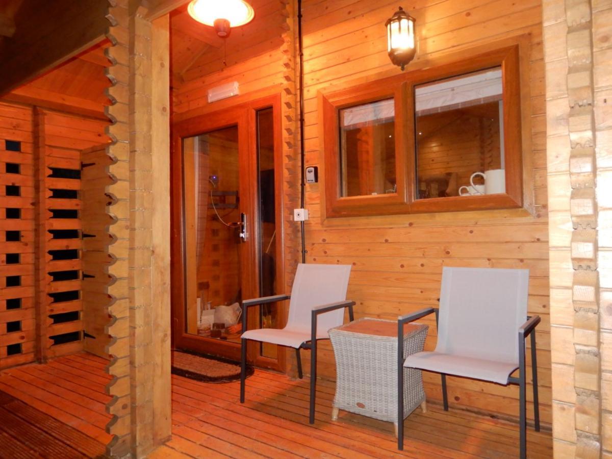 Balmoral Studio Lodge Ellesmere Eksteriør bilde