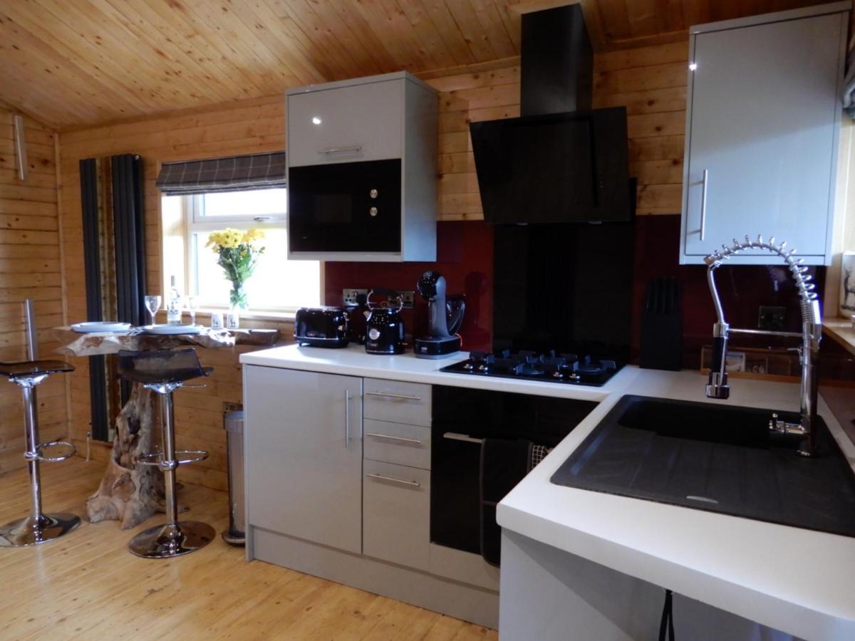 Balmoral Studio Lodge Ellesmere Eksteriør bilde